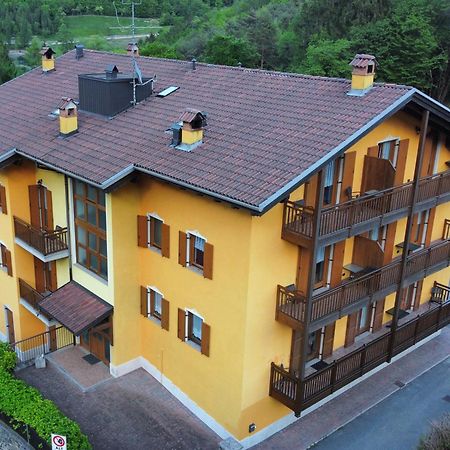 Aparthotel Residenza Arcobaleno Tenno Exteriér fotografie