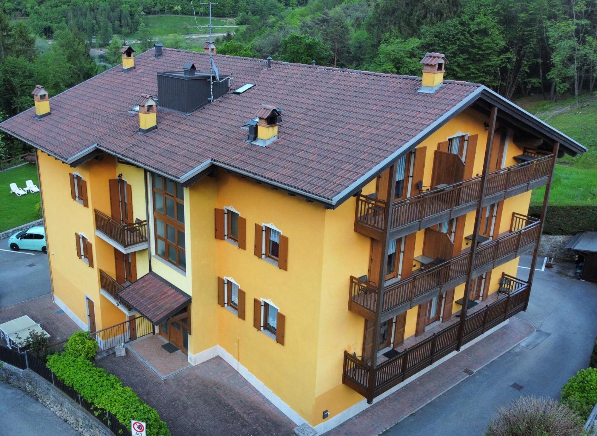 Aparthotel Residenza Arcobaleno Tenno Exteriér fotografie